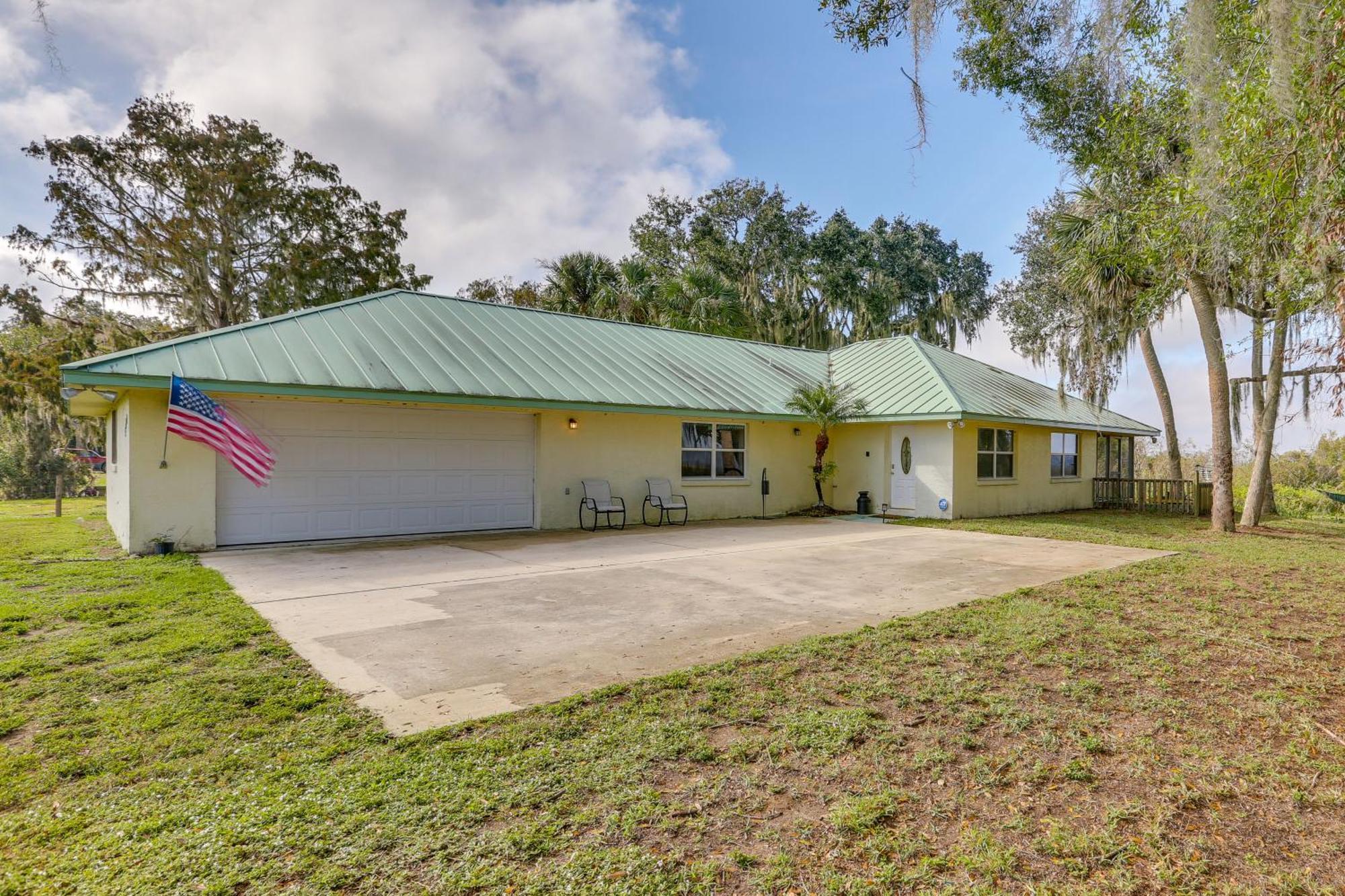 Lush Lorida Home On Lake Istokpoga 赛百灵 外观 照片