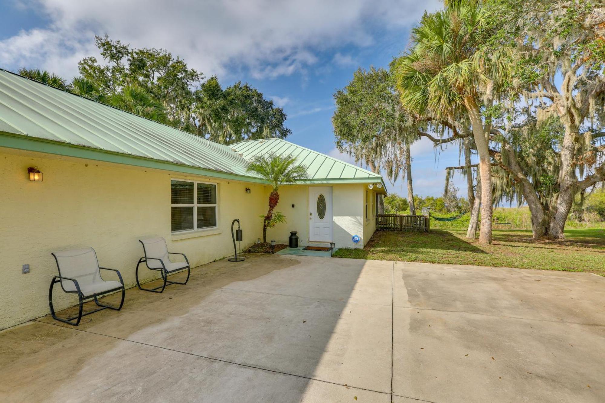 Lush Lorida Home On Lake Istokpoga 赛百灵 外观 照片