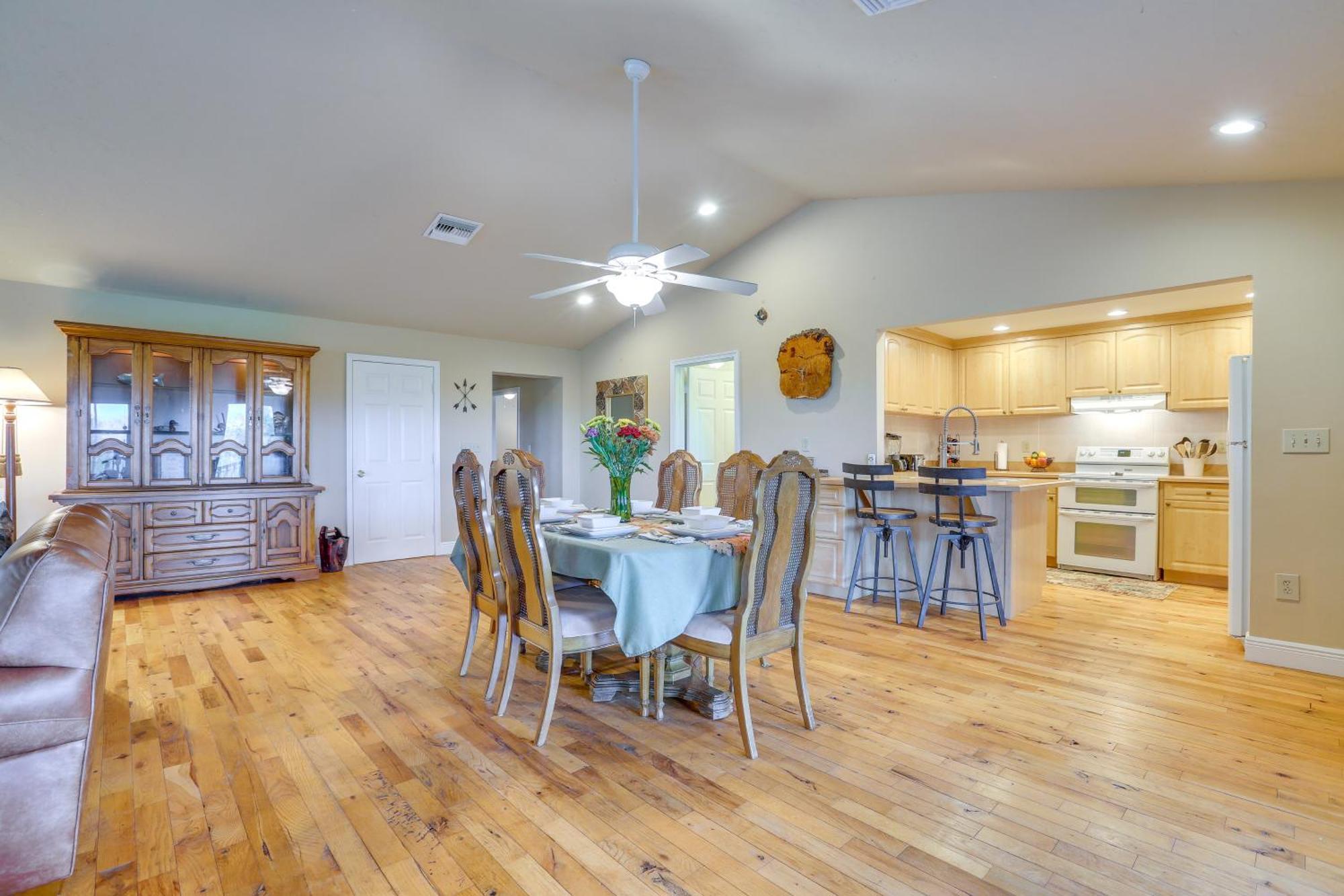 Lush Lorida Home On Lake Istokpoga 赛百灵 外观 照片